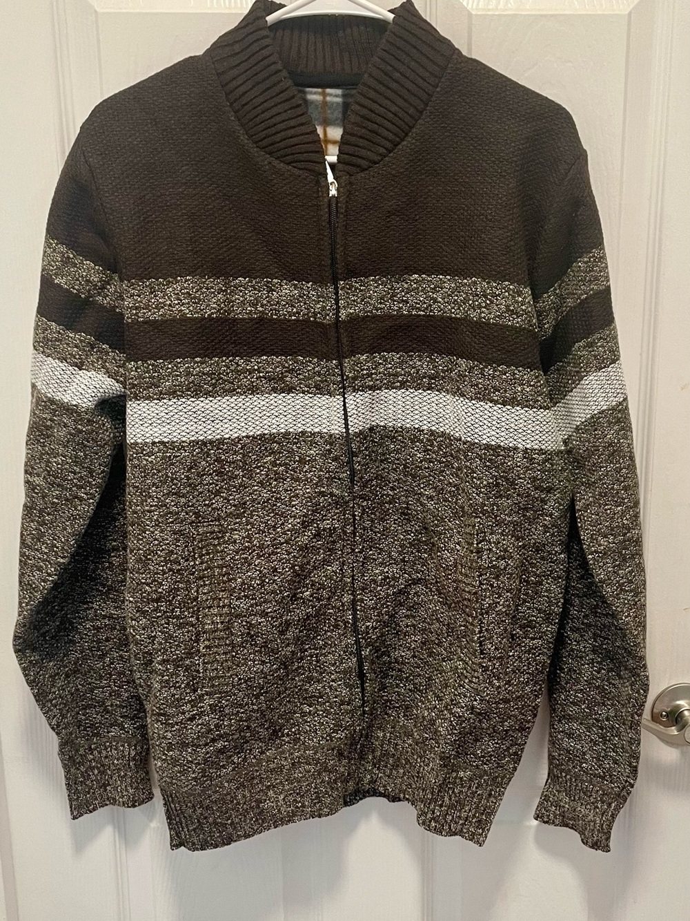 SHEIN Men's Brown Zip-Up Knit Sweater with Contrast Stripes